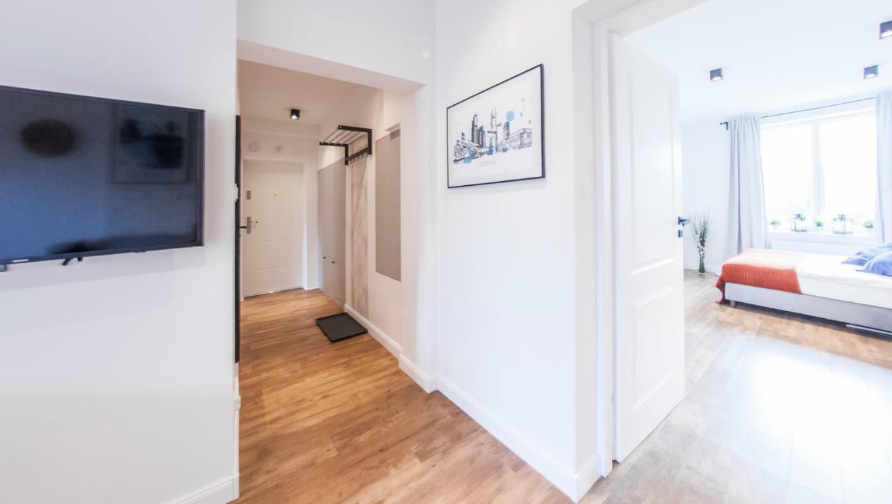 Family Luxury Comfort Old Town Apartament, 1-8, 2 Sypialnie I Salon, Parking W Cenie Gdańsk Extérieur photo